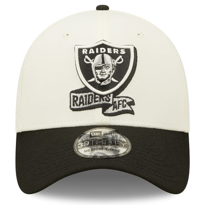 Las Vegas Raiders 2022 Sideline New Era Cream/Black - 39THIRTY 2-Tone Flex Hat - Pro League Sports Collectibles Inc.