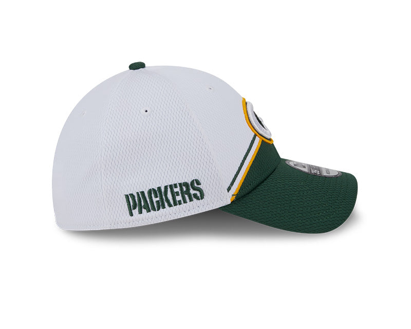 Green Bay Packers New Era 2023 Sideline 39THIRTY Flex Hat - White/Green - Pro League Sports Collectibles Inc.