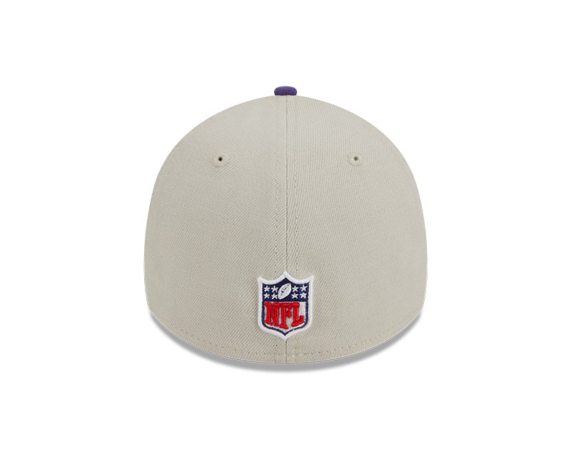 New York Giants New Era 2023 Historic Sideline 39THIRTY Flex Hat - Cream/Navy - Pro League Sports Collectibles Inc.