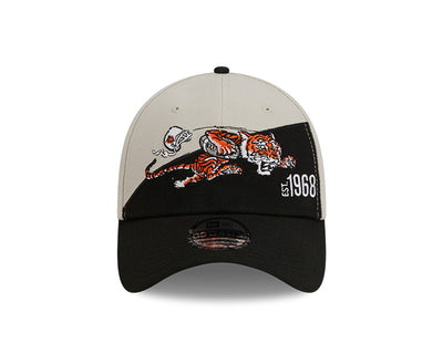Cincinnati Bengals New Era 2023 Historic Sideline 39THIRTY Flex Hat - Cream/Black - Pro League Sports Collectibles Inc.