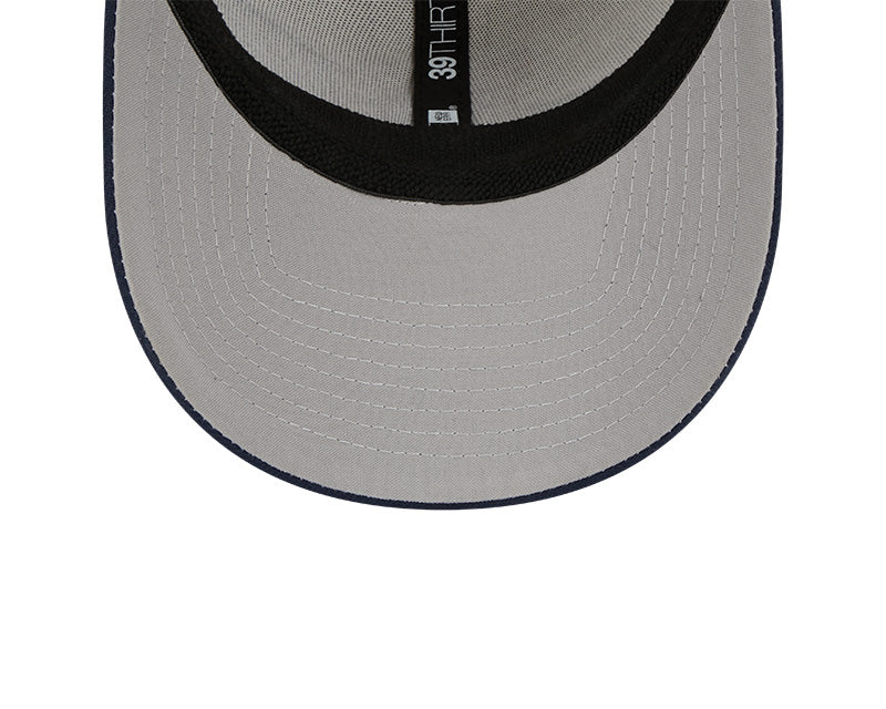 New York Giants New Era 2023 Historic Sideline 39THIRTY Flex Hat - Cream/Navy - Pro League Sports Collectibles Inc.