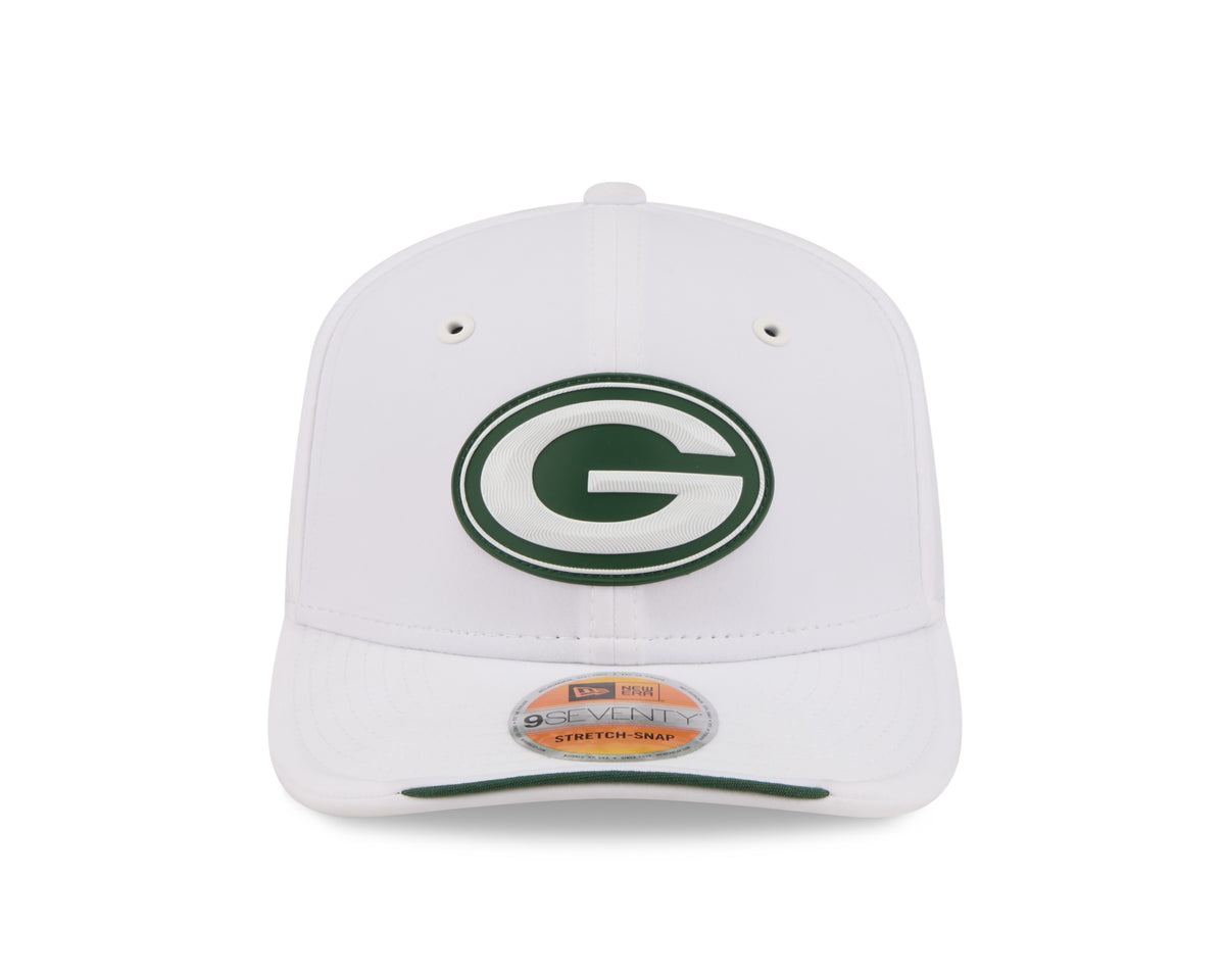 Green Bay Packers New Era 9SEVENTY 2026 Sideline Adjustable Hat - White