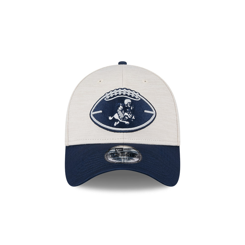 Dallas Cowboys New Era 2024 Sideline Historic 39THIRTY Flex Hat - Stone/ Navy - Pro League Sports Collectibles Inc.