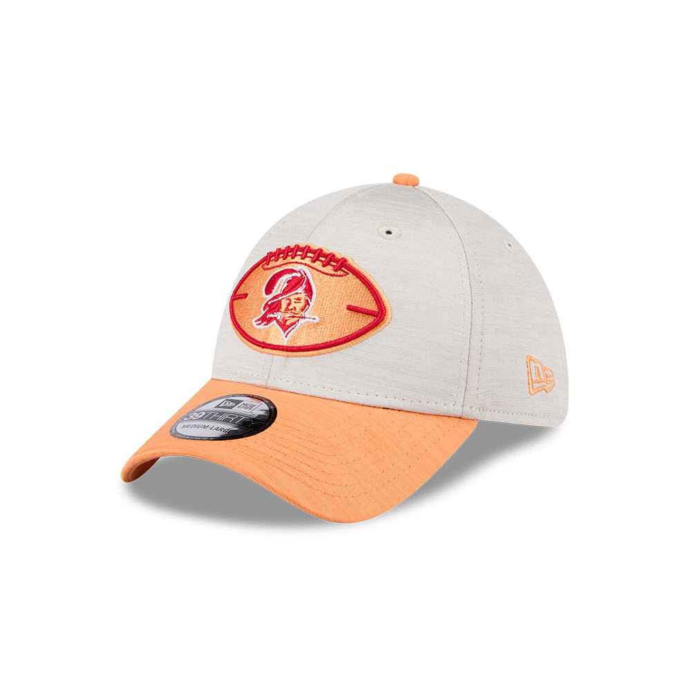 Tampa Bay Buccaneers New Era 2024 Sideline Historic 39THIRTY Flex Hat - Stone/ Orange - Pro League Sports Collectibles Inc.