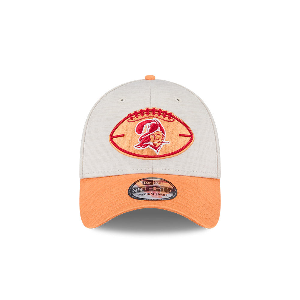 Tampa Bay Buccaneers New Era 2024 Sideline Historic 39THIRTY Flex Hat - Stone/ Orange - Pro League Sports Collectibles Inc.