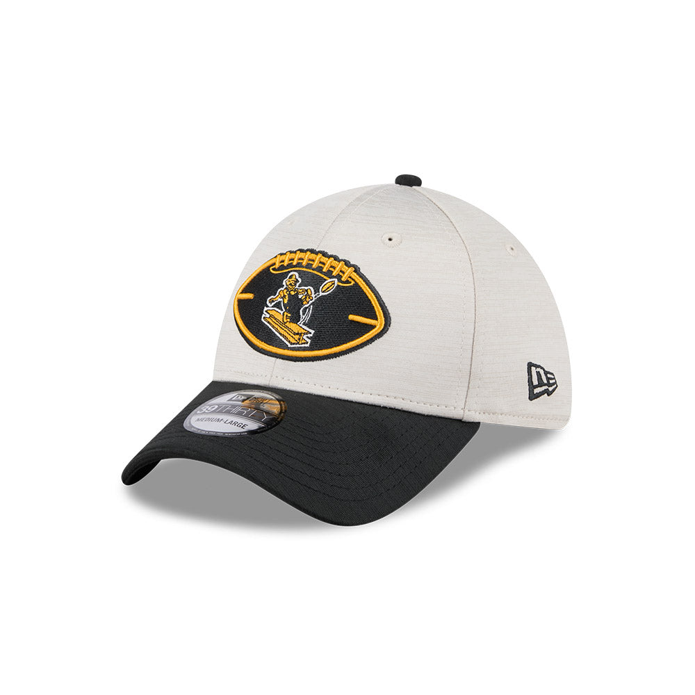 Pittsburgh Steelers New Era 2024 Sideline Historic 39THIRTY Flex Hat - Stone / Black - Pro League Sports Collectibles Inc.