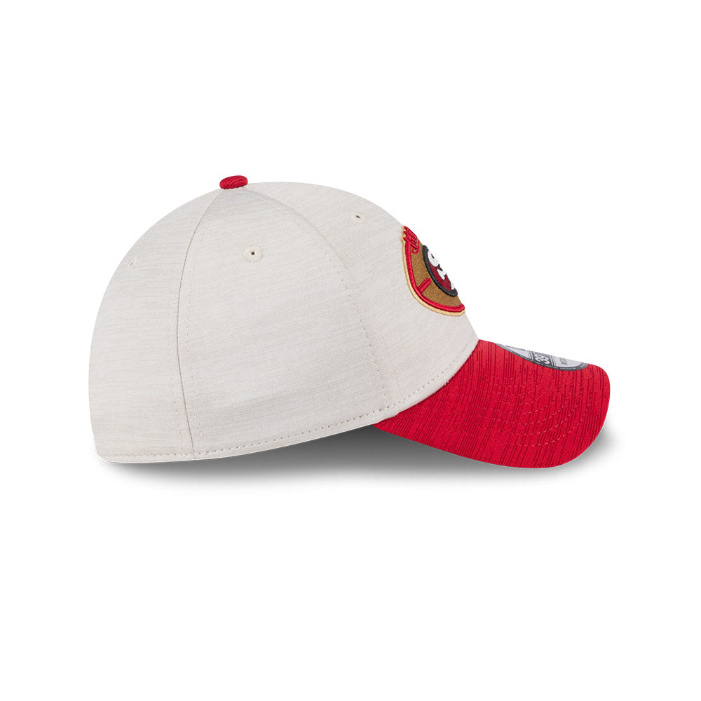 San Francisco 49ers New Era 2024 Sideline Historic 39THIRTY Flex Hat - Stone / Red