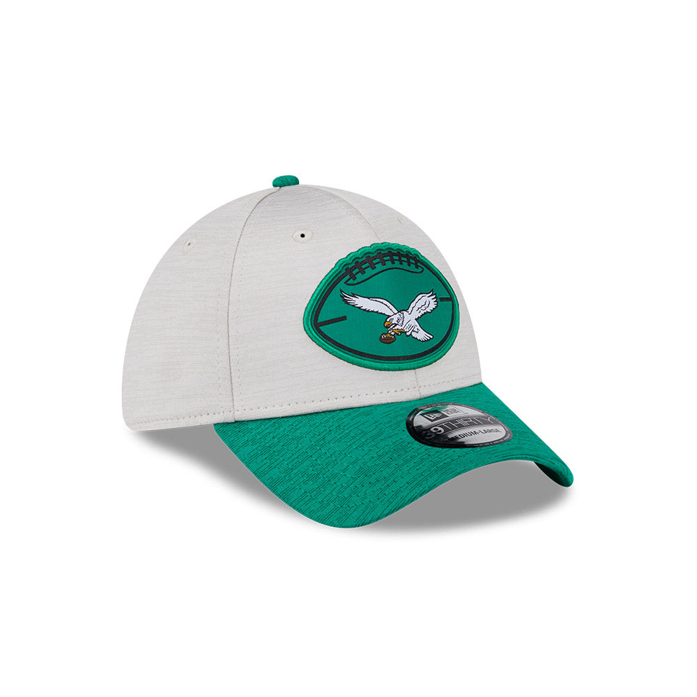 Philadelphia Eagles New Era 2024 Sideline Historic 39THIRTY Flex Hat - Stone / Green