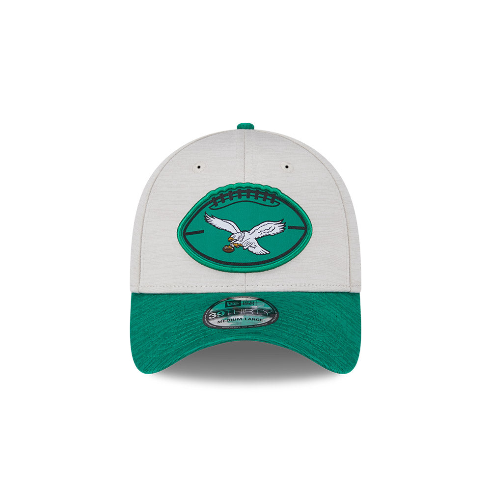 Philadelphia Eagles New Era 2024 Sideline Historic 39THIRTY Flex Hat - Stone / Green