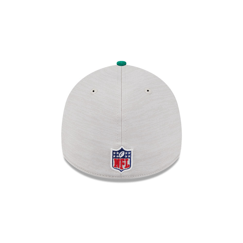 Philadelphia Eagles New Era 2024 Sideline Historic 39THIRTY Flex Hat - Stone / Green