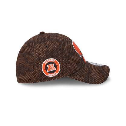 Cleveland Browns NFL 2024 Sideline New Era 39 Thirty Flex Hat - Brown