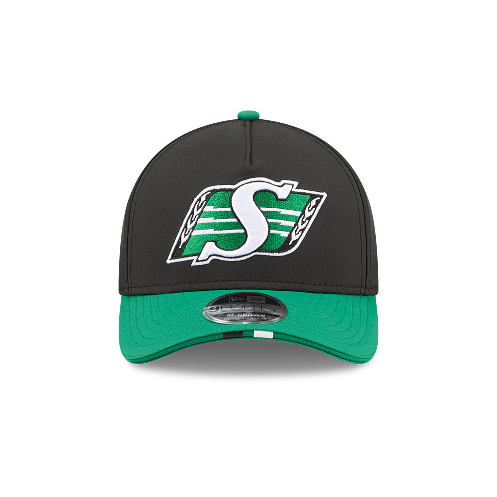 Saskatchewan Roughriders CFL 2026 New Era On-Field Side Line 9FORTY M-Crown A- Frame Adjustable Hat - 2 Tone Black/Green