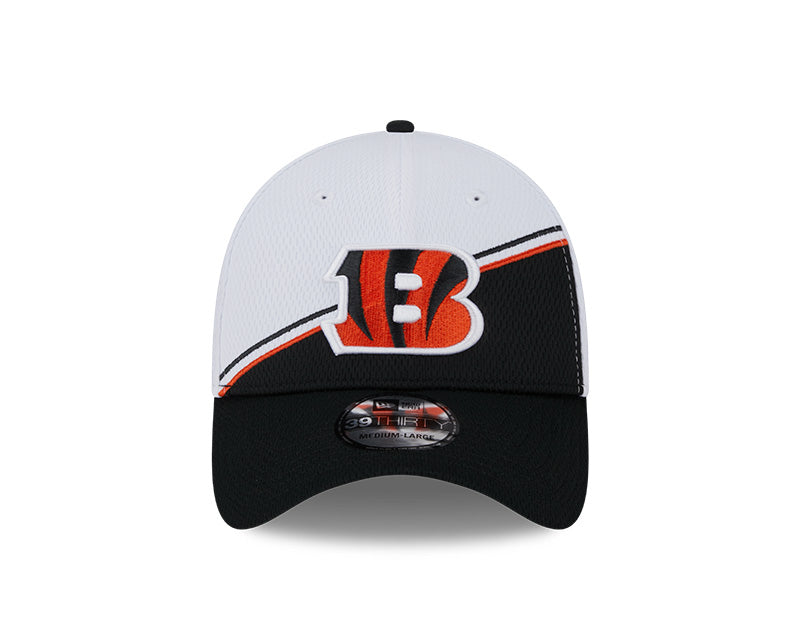 Cincinnati Bengals New Era 2023 Sideline 39THIRTY Flex Hat - White/Black - Pro League Sports Collectibles Inc.