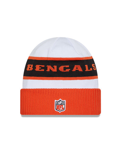 Cincinnati Bengals  New Era 2023 Sideline Tech Cuffed Knit Hat - White/Orange - Pro League Sports Collectibles Inc.