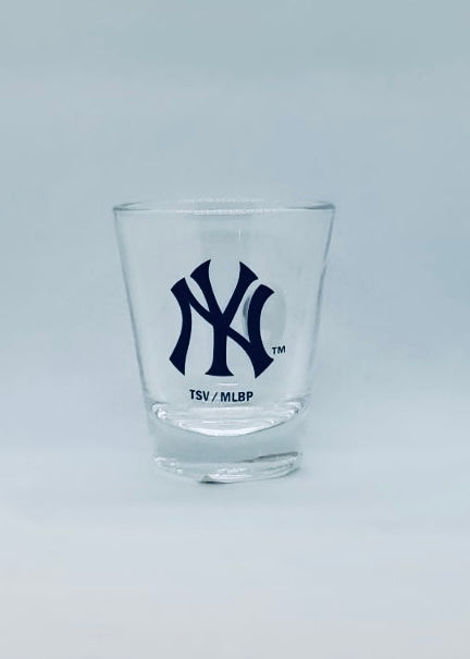 New York Yankees 2oz Shot Glass - Pro League Sports Collectibles Inc.