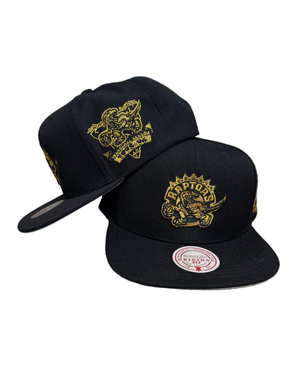 Toronto Raptors Black Gold Mitchell & Ness Inaugural Season Side patch Original Fit Snapback Hat