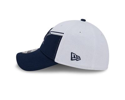 Dallas Cowboys New Era 2023 Sideline 39THIRTY Flex Hat - White/Navy - Pro League Sports Collectibles Inc.