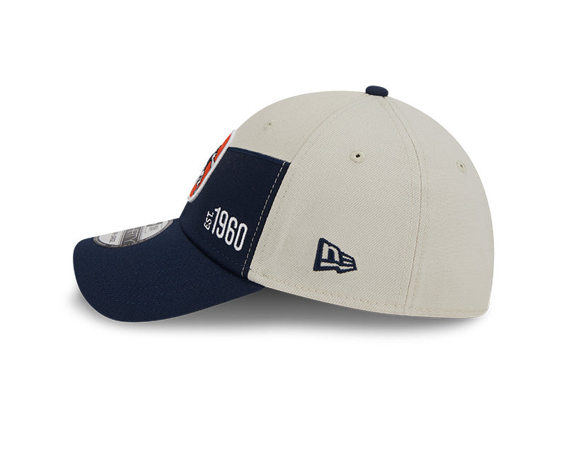 Denver Broncos New Era 2023 Historic Sideline 39THIRTY Flex Hat - Cream/Navy - Pro League Sports Collectibles Inc.