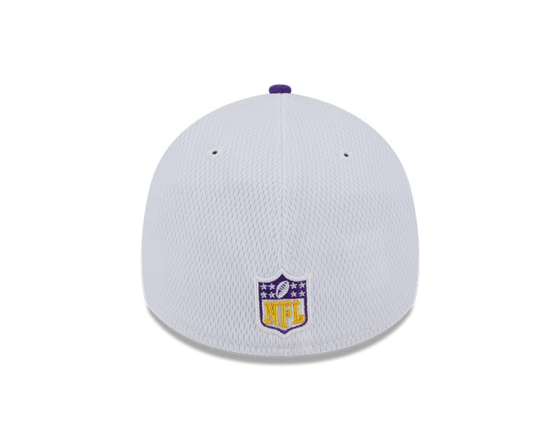 Minnesota Vikings New Era 2023 Sideline 39THIRTY Flex Hat - White/Purple - Pro League Sports Collectibles Inc.