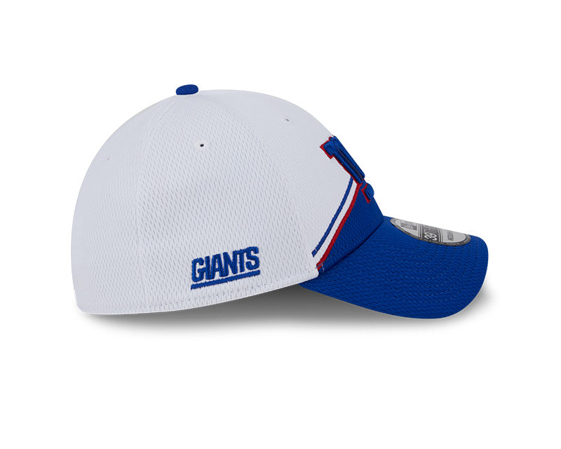 New York Giants New Era 2023 Sideline 39THIRTY Flex Hat - White/Royal - Pro League Sports Collectibles Inc.