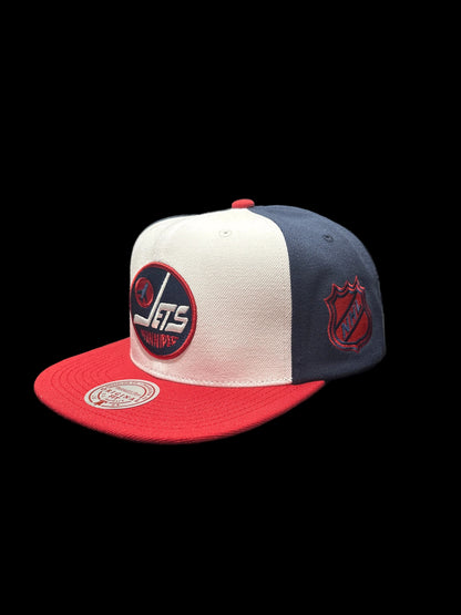 Winnipeg Jets Mitchell & Ness Two-Tone Legendary Original Fit Snapback Hat - Navy/Red