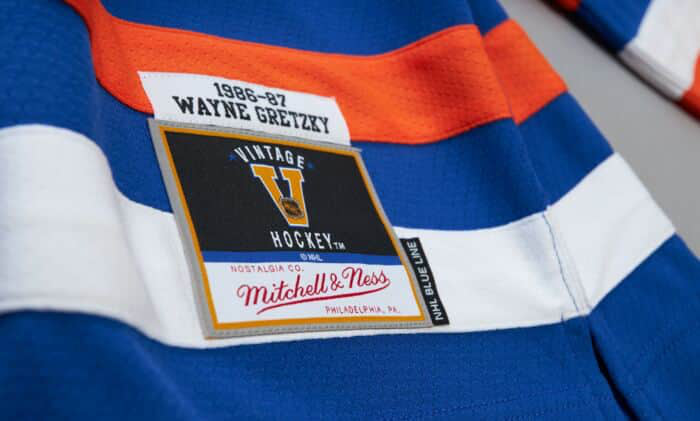 Wayne Gretzky #99 Edmonton Oilers 1986-87 Blue Line Mitchell & Ness Jersey - Pro League Sports Collectibles Inc.