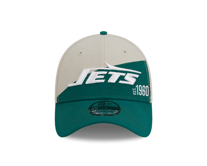 New York Jets New Era 2023 Historic Sideline 39THIRTY Flex Hat - Cream/Green - Pro League Sports Collectibles Inc.