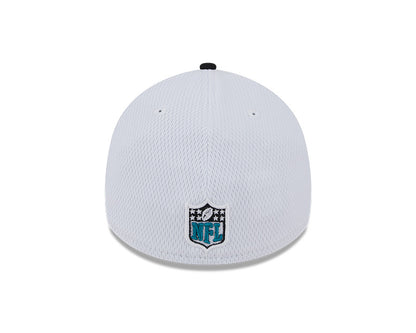 Jacksonville Jaguars New Era 2023 Sideline 39THIRTY Flex Hat - White/Black - Pro League Sports Collectibles Inc.