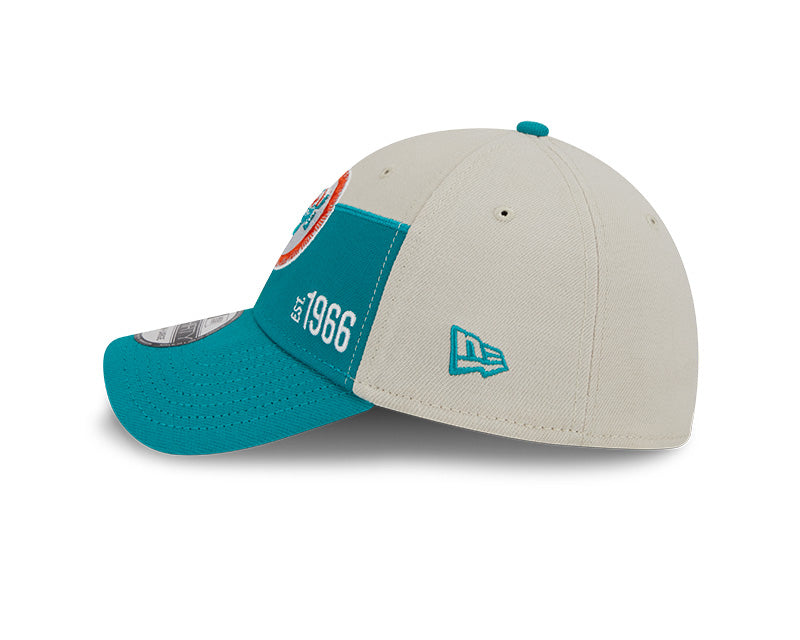 Miami Dolphins New Era 2023 Historic Sideline 39THIRTY Flex Hat - Cream/Teal - Pro League Sports Collectibles Inc.