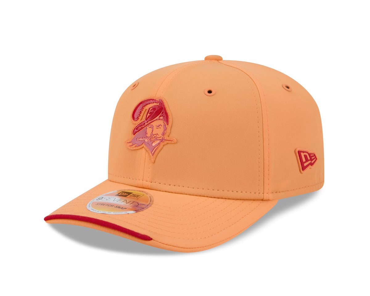 Tampa Bay Buccaneers Throwback New Era 9SEVENTY 2026 Sideline Adjustable Hat - Orange