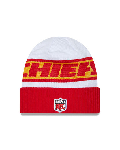 Kansas City Chiefs New Era 2023 Sideline Tech Cuffed Knit Hat - White/Red - Pro League Sports Collectibles Inc.