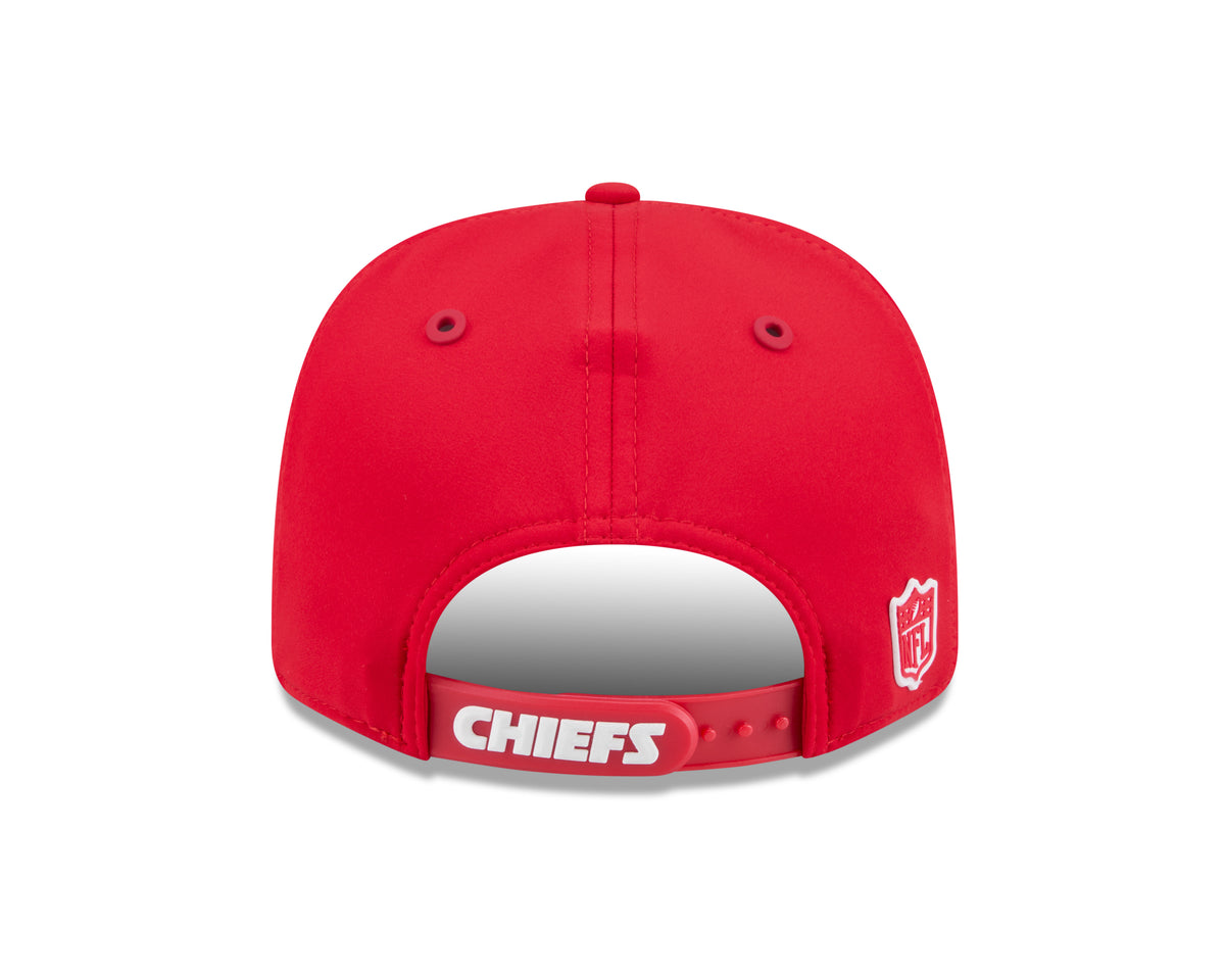 Kansas City Chiefs OTC New Era 9SEVENTY 2026 Sideline Adjustable Hat - Red