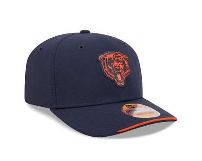 Chicago Bears New Era 9SEVENTY 2026 Sideline Adjustable Hat - Navy