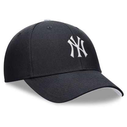 Youth New York Yankees Nike Club Adjustable Hat