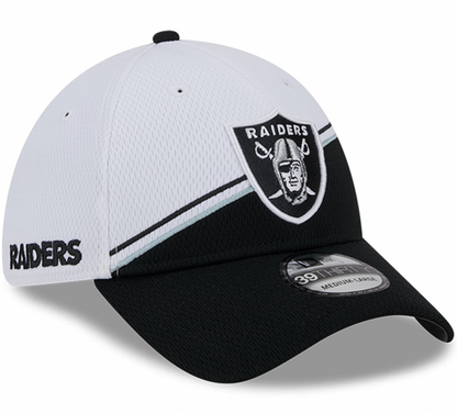 Las Vegas Raiders New Era 2023 On Field Sideline Black/ White 39Thirty Flex Fit Hat