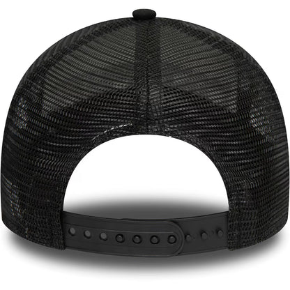 Youth Manchester United New Era Wordmark E-Frame 9FORTY Trucker Adjustable Hat - Black