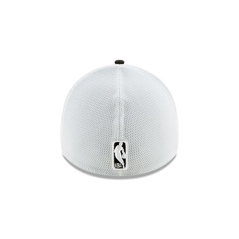 Earned Not Given Toronto Raptors 39Thirty Holiday Edition CS19 White/Black New Era FlexFit - Pro League Sports Collectibles Inc.
