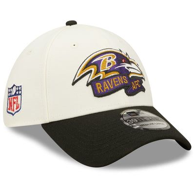 Baltimore Ravens 2022 Sideline New Era Cream/Black - 39THIRTY 2-Tone Flex Hat - Pro League Sports Collectibles Inc.