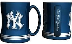 MLB NY Yankees 14oz. Sculpted Relief Mug - Pro League Sports Collectibles Inc.