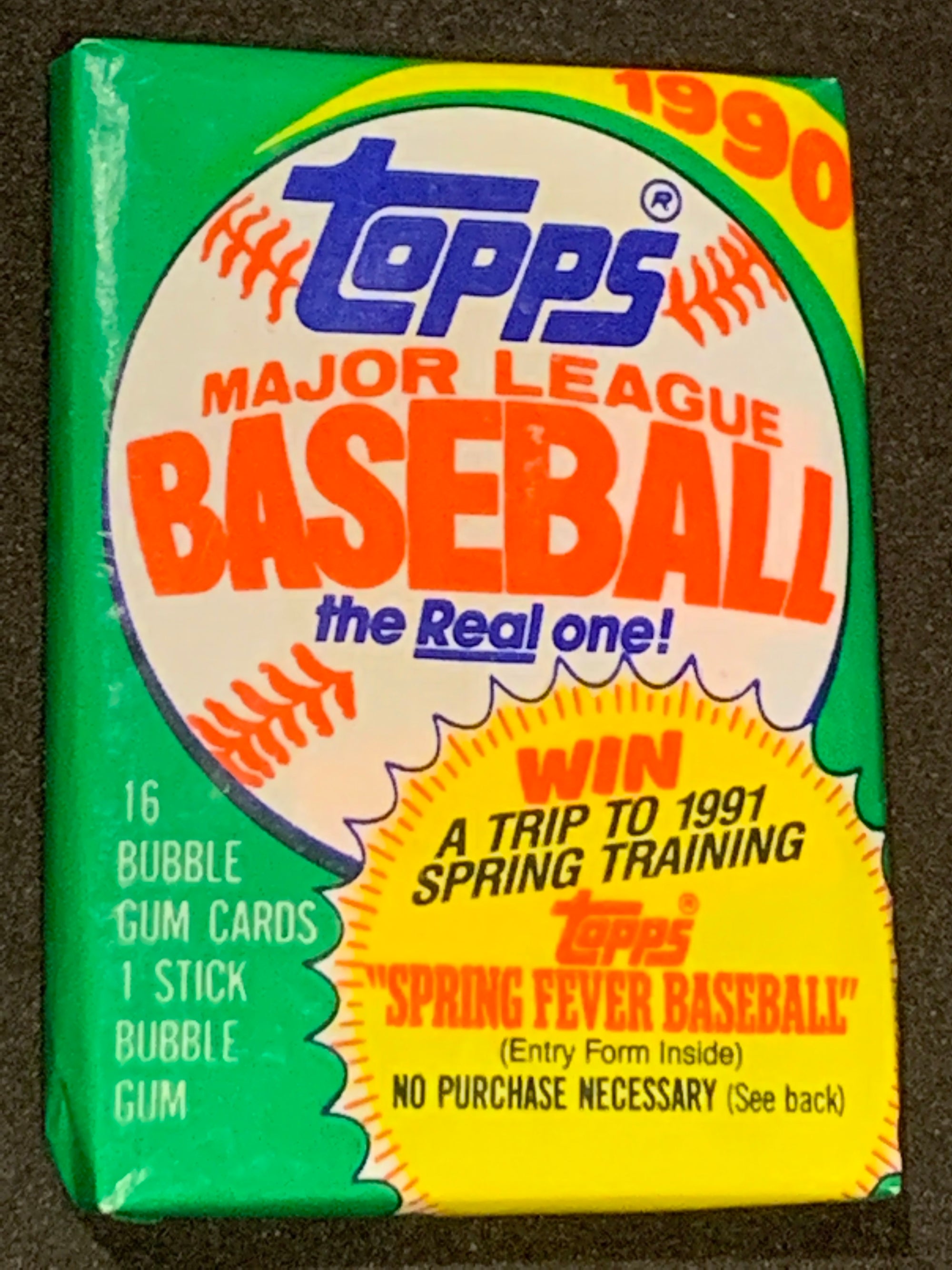 MLB 1990s throwback baseball cards