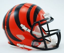 NFL Cincinnati Bengals Mini VSR4 Alternate Helmet - Pro League Sports Collectibles Inc.