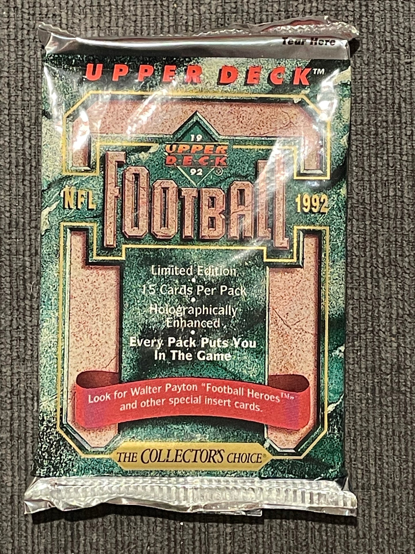 VINTAGE 1992 Upper Deck Series 1 NFL Football Cards -1 Pack / 15 Cards - Pro League Sports Collectibles Inc.