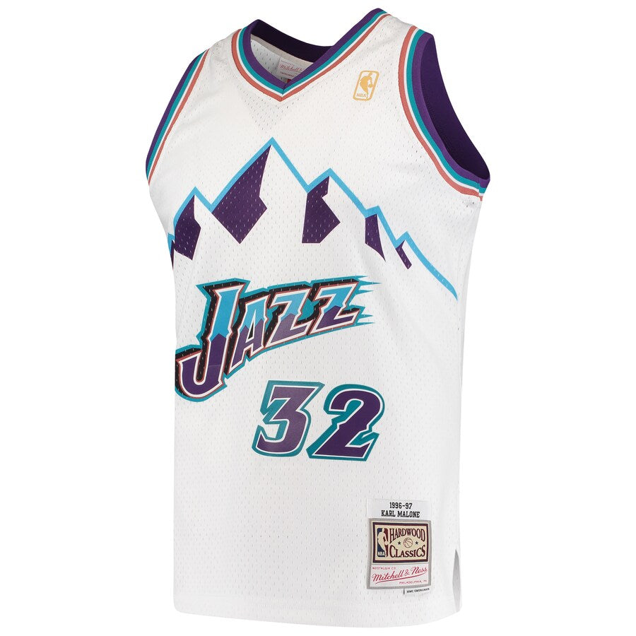 Karl Malone #32 Utah Jazz Mitchell & Ness 1996-97 Hardwood Classic Swingman Jersey - White - Pro League Sports Collectibles Inc.