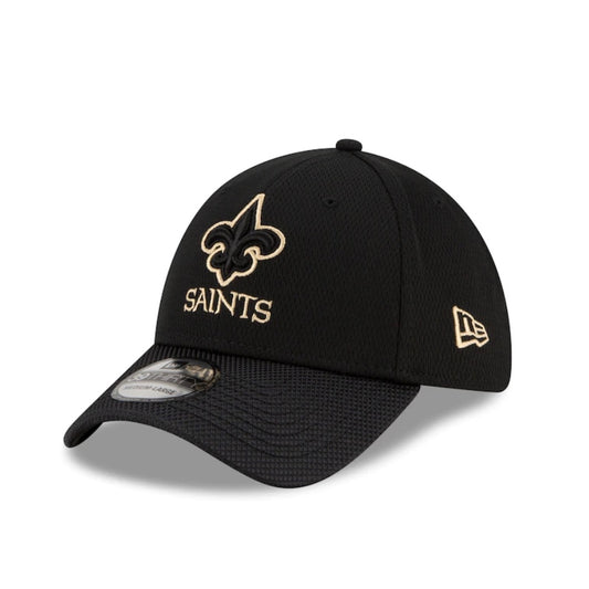 New Orleans Saints 2021 New Era NFL Sideline Road Black 39THIRTY Flex Hat - Pro League Sports Collectibles Inc.