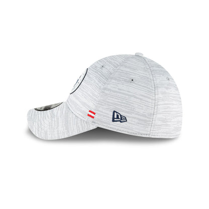 New England Patriots Official NFL 2020 Fall Sideline 39Thirty Stretch Fit Hat - Pro League Sports Collectibles Inc.