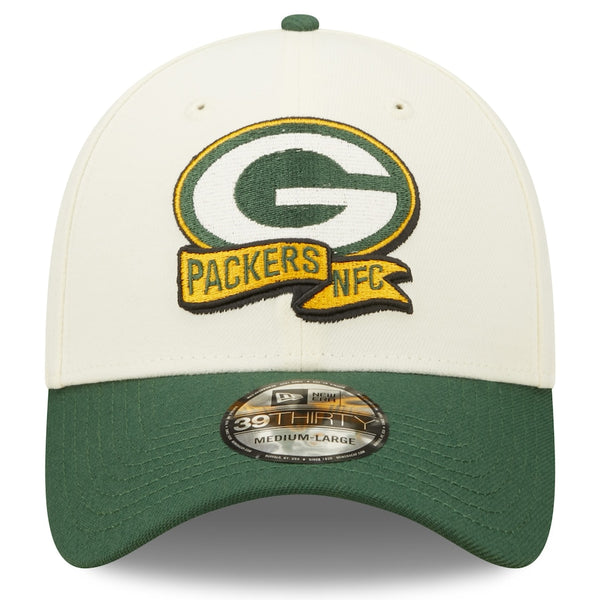 Green Bay Packers 2022 Sideline New Era Cream/Green- 39THIRTY 2-Tone Flex  Hat