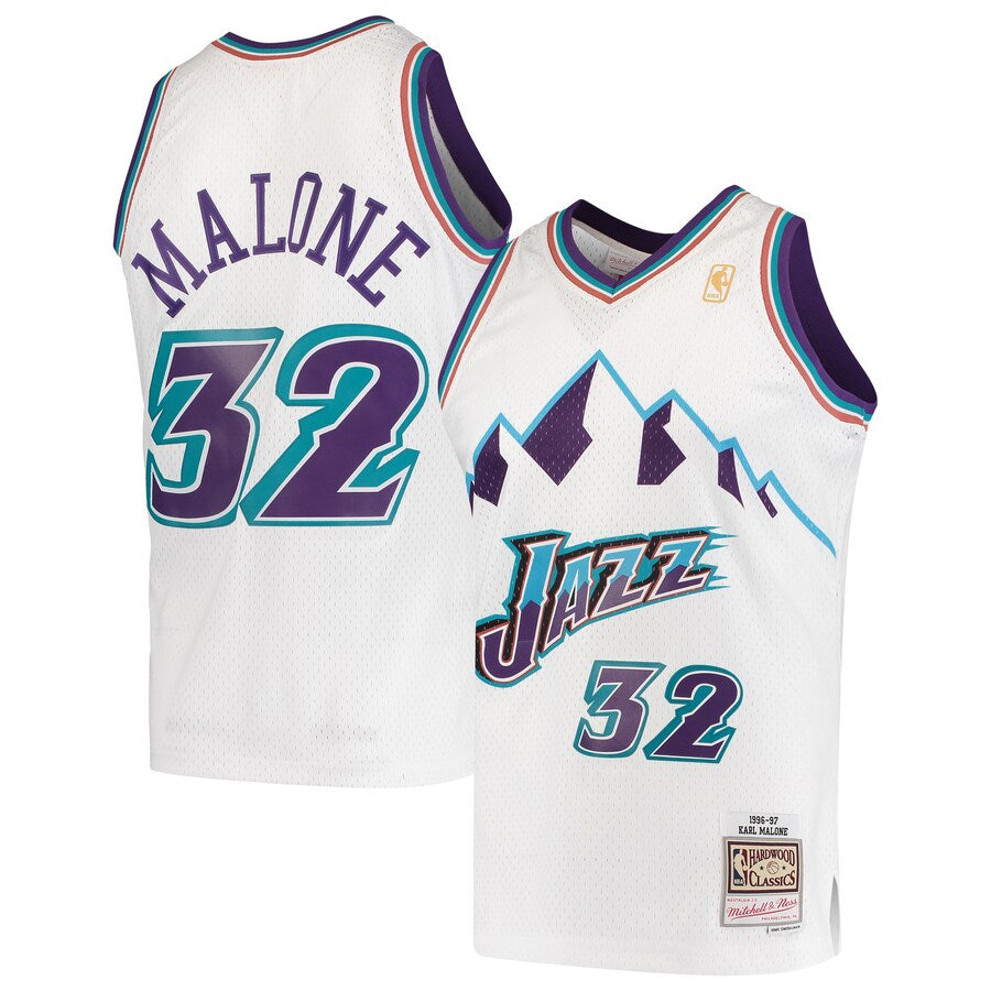 Karl Malone #32 Utah Jazz Mitchell & Ness 1996-97 Hardwood Classic Swingman Jersey - White - Pro League Sports Collectibles Inc.