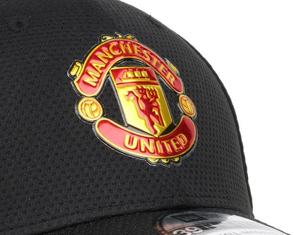 Manchester United Black/Red New Era 39Thirty FlexFit - Pro League Sports Collectibles Inc.