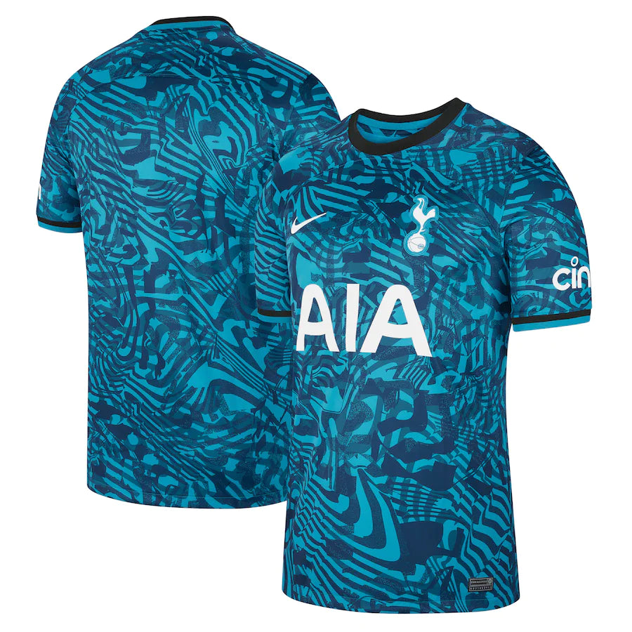 Tottenham lança novo uniforme reserva para 2022/23 em azul com