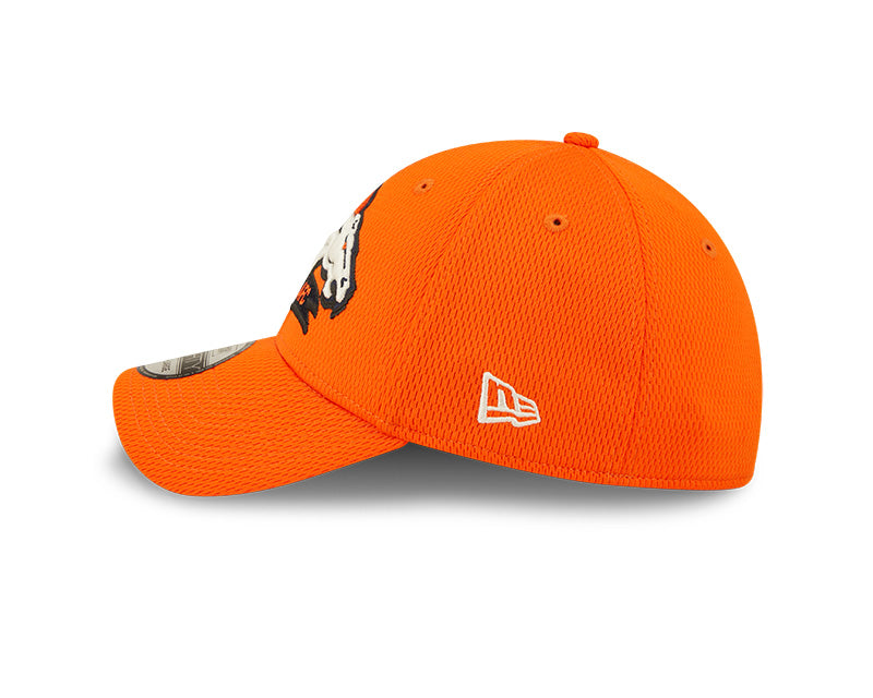 Denver Broncos 2022 Sideline 39THIRTY Coaches Flex Hat - Pro League Sports Collectibles Inc.